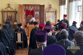 фото Духовенство Сумської єпархії УПЦ обговорило канонічний статус