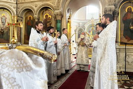 фото Сумський митрополит очолив богослужіння Неділі святих отців І Вселенського Собору