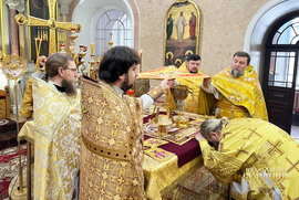 фото Митрополит Євлогій очолив недільні богослужіння в кафедральному соборі.