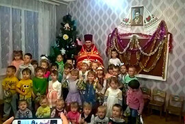 фото Священик відвідав дитячий садок «Світлячок» Кириківської ОТГ