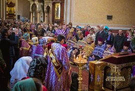 фото Богослужіння Великого Четверга очолив Сумський митрополит