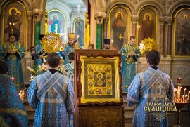 фото Богослужіння Похвали Богородиці очолив митрополит Євлогій