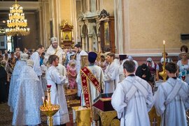 фото Сумський Преосвященний очолив недільні богослужіння