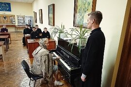 фото Відома регент та викладачка церковного співу відвідала Сумську духовну семінарію