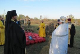 фото Останки 52-х невідомих воїнів-визволителів Охтирки перепоховані в селі Вербове