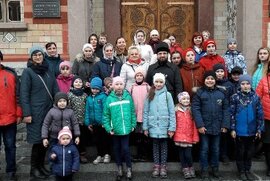 фото Паломництво дитячої недільної школи кафедрального собору в Полтаву