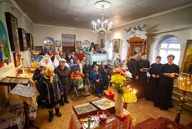 фото Сумські семінаристи привітали жителів с. Кам’янка зі святом Святителя Миколая
