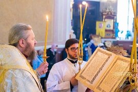 фото Архієрейські богослужіння в Сумах очолив митрополит Євлогій