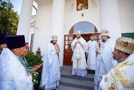 фото У Іоанно-Предтеченському храмі на Луці богослужіння очолив Архіпастир