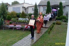 фото В Угроїдах відзначили 10-ту річницю освячення храму-хрестильні