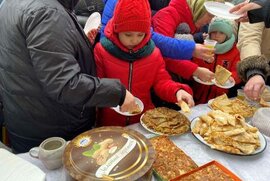 фото Свято Масляної у Сумській духовній семінарії