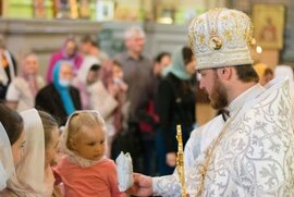 фото День захисту дітей в Троїцькому архієрейському соборі