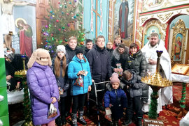 фото До Успенського храму Білопілля завітали діти з Центру реабілітації