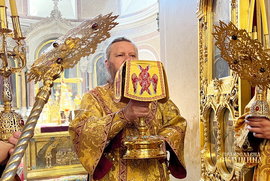фото Сумський митрополит очолив богослужіння у соборі