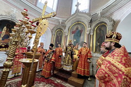 фото Богослужіння та вшанування пам'яті святих новомучеників Церкви Руської очолив Сумський митрополит