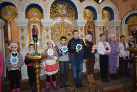 фото Дитячі вітання та відвідування літніх парафіян на Різдво Христове в Угроїдах