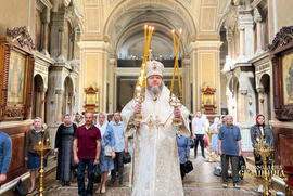 фото Сумський Архіпастир очолив богослужіння у кафедральному соборі