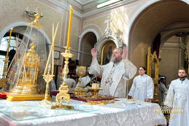 фото Богослужіння недільного дня очолив митрополит Євлогій 
