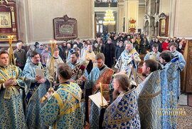 фото Богослужіння Похвали Богородиці очолив Сумський Архіпастир