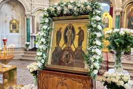 фото Престольне свято кафедрального собору у Сумах очолив митрополит Євлогій