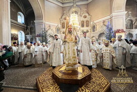 фото Різдвяні єпархіальні урочистості в Сумах очолив Правлячий Архієрей