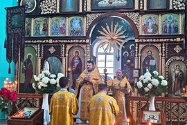 фото Престольне свято Петропавлівського храму м. Білопілля