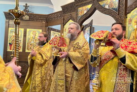 фото Сумський митрополит звершив богослужіння воскресного дня
