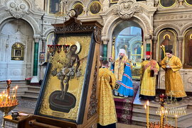 фото Митрополит Євлогій очолив акафіст Господу Іісусу Христу Сладчайшому в Сумах