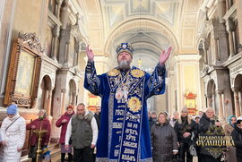 фото Митрополит Євлогій очолив богослужіння свята Введення Пресвятої Богородиці в храм