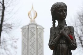 фото У храмах Сумської єпархії УПЦ піднесено молитви за жертв голодоморів в Україні