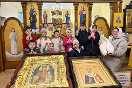 фото День пам’яті святителя Миколая Чудотворця відзначили у Свято-Іоасафівському храмі м. Суми