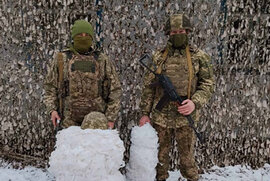 фото Благочинний Лебединського округу разом із парафіяльною спільнотою передав допомогу українським захисникам