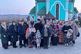 фото Паломництво сумчан до святинь Буковини та Почаєва