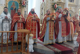 фото Соборне Пасхальне богослужіння у Покровському кафедральному соборі м. Охтирка
