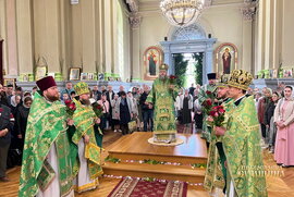 фото Митрополит Євлогій очолив престольні торжества Троїцького архієрейського собору в Сумах