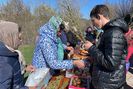 фото Хрестовоздвиженська громада села Боромля провела благодійний ярмарок