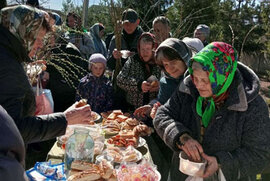 фото Благодійний ярмарок у Миколаївському храмі села Білка