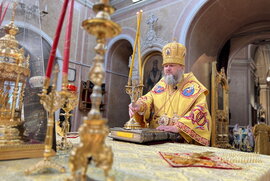фото Сумський митрополит звершив Божественну літургію в Неділю 8-му після П'ятидесятниці