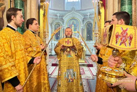 фото Богослужіння воскресного дня Сумський Архіпастир очолив у кафедральному соборі